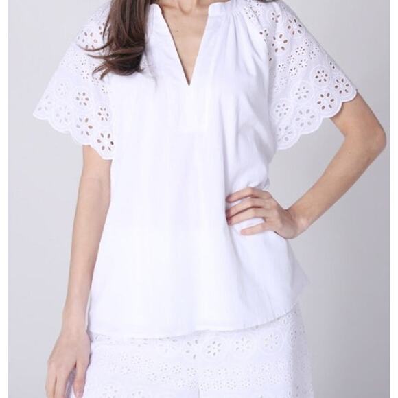 Parker and Rowe Eyelet Sleeve Blouse Size Large White Top New with tags - Picture 1 of 4